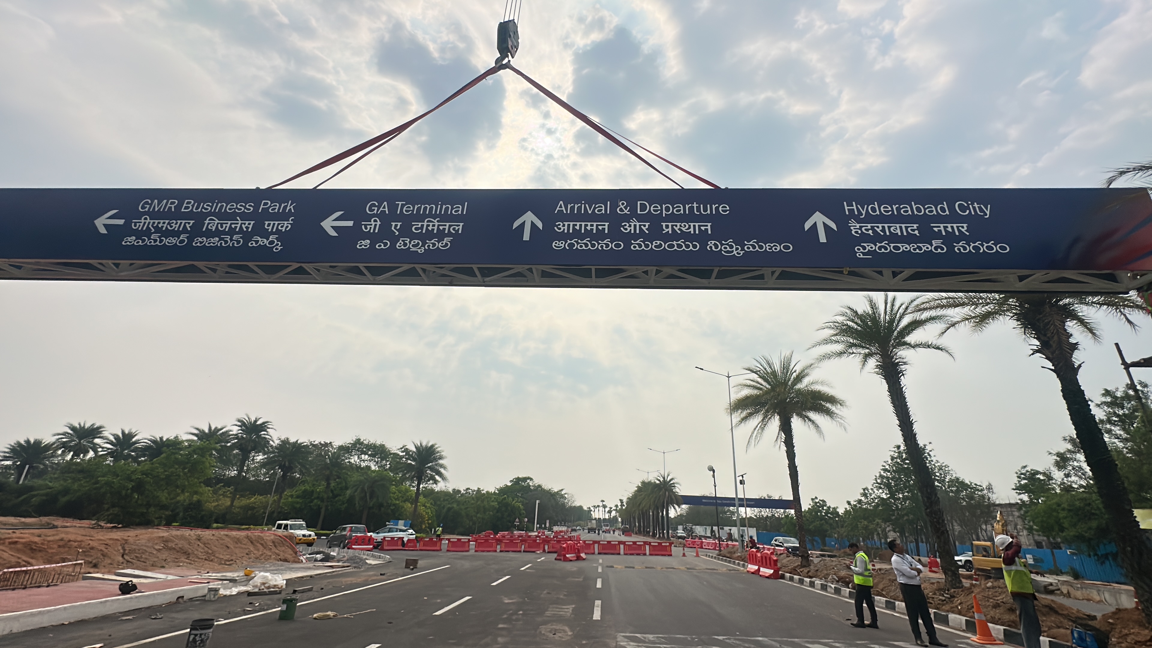 Gantry installation crane erection